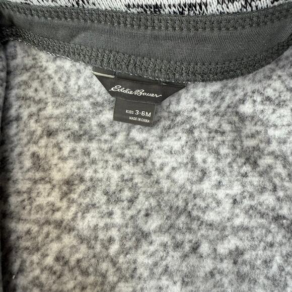 Eddie Bauer and Carters 3-6 month  fleece bundle - Picture 6 of 9